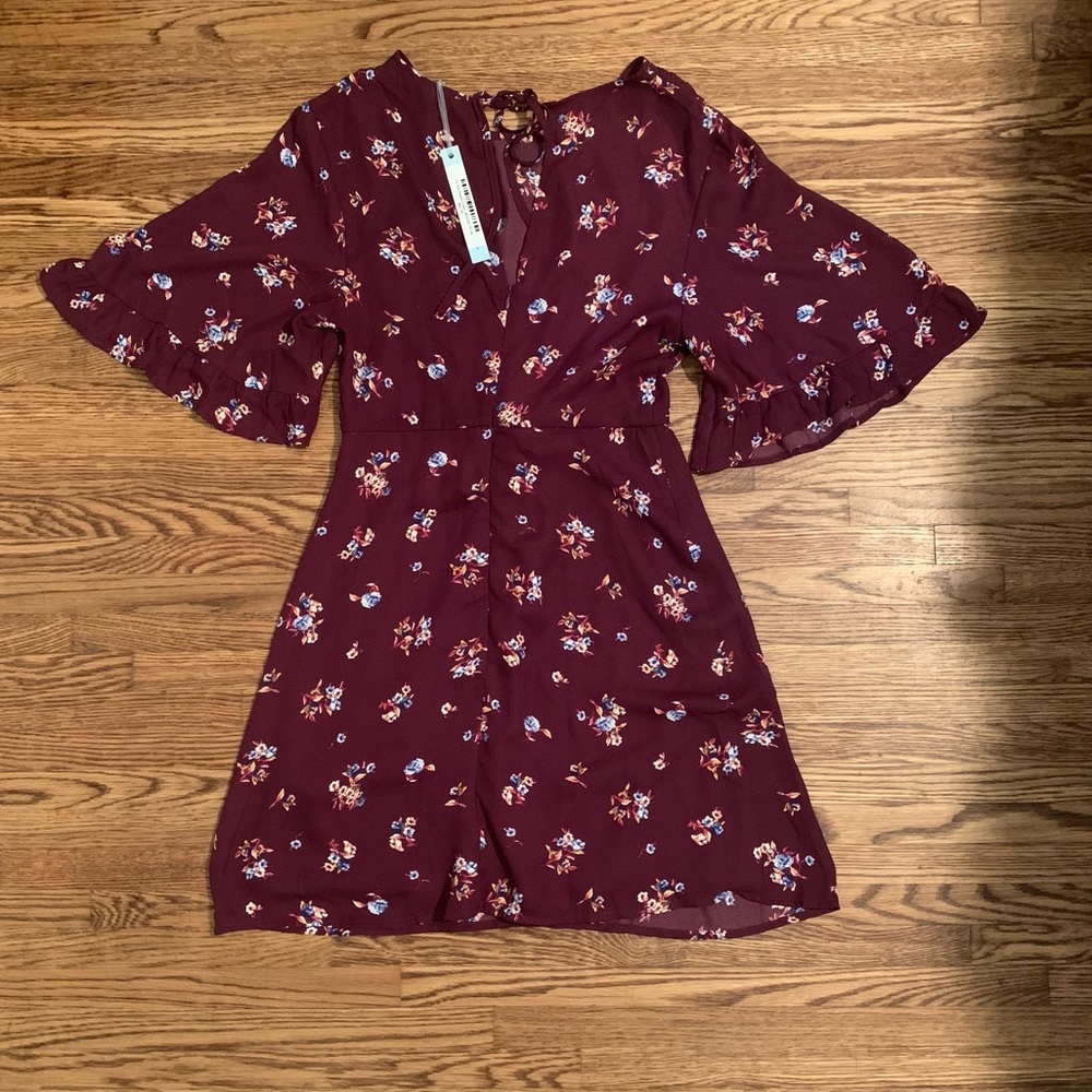 Floral dress Brand: she + sky size M